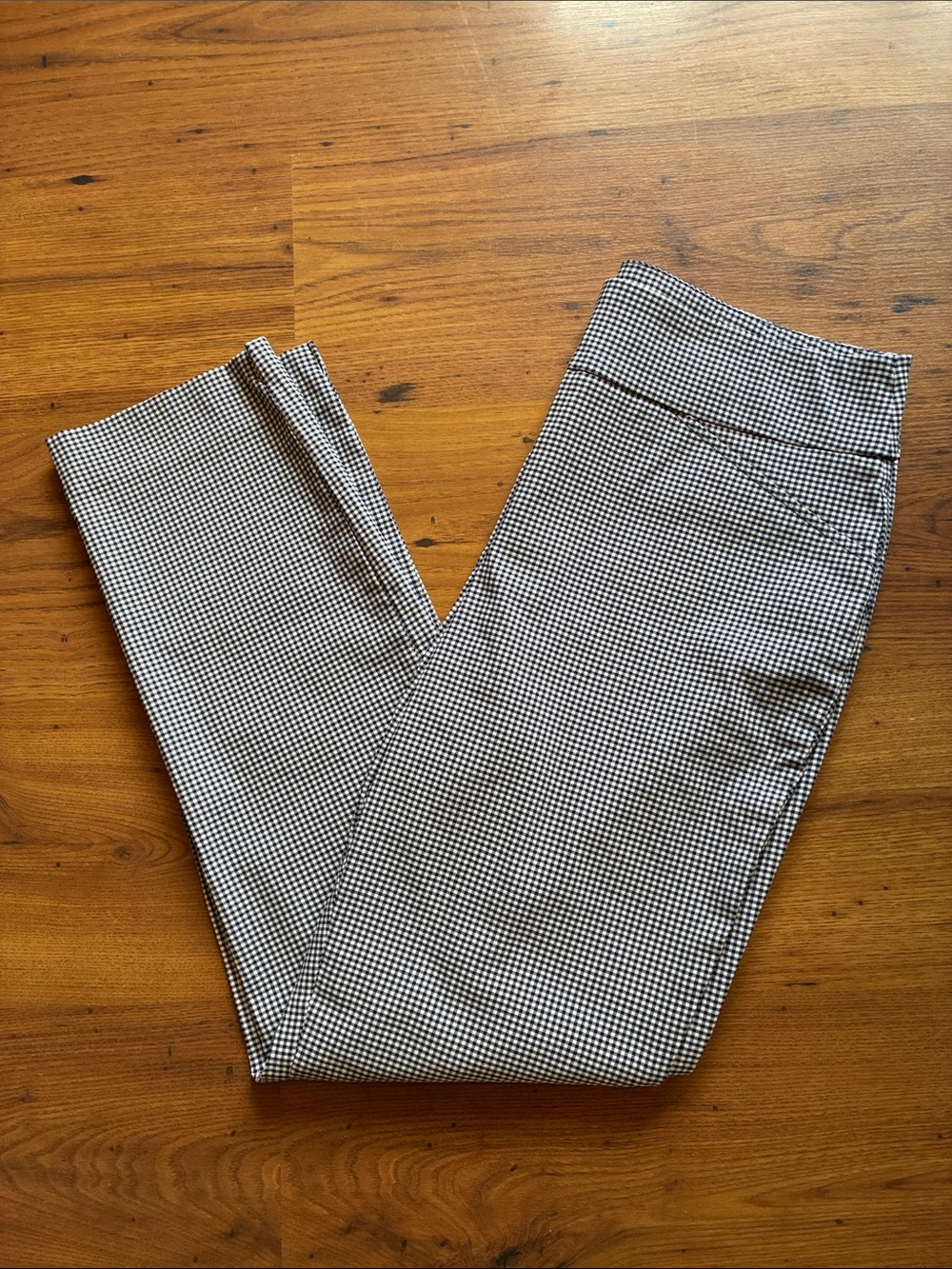 Like new Charter Club Indigo and White Gingham Ankle Pants Size 12